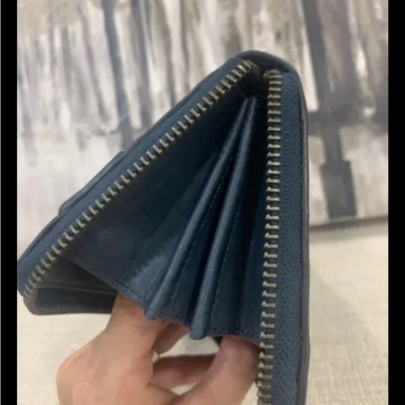 Frye Wallet Peacock Blue - Picture 12 of 15